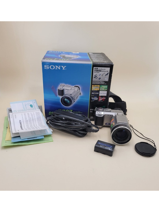 Sony Other - Sony Cyber-shot DSC-F707 Digital Camera 5.0MP Carl Zeiss NightShot Swivel Box